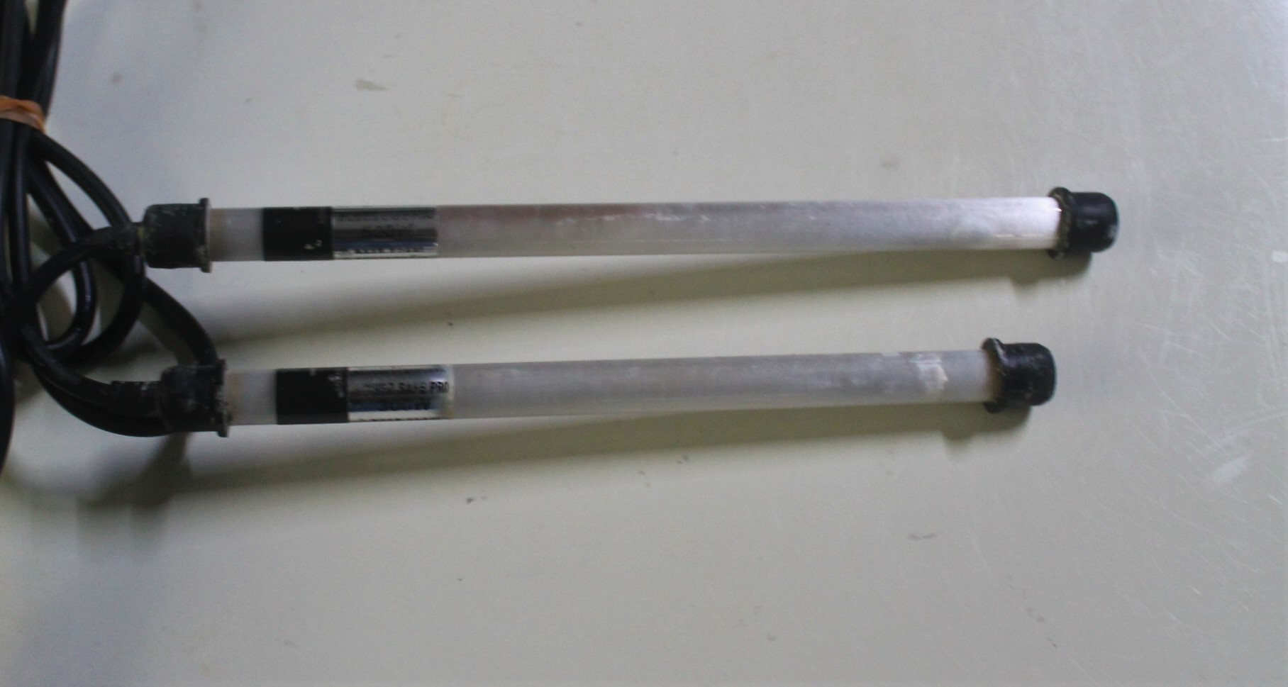 ヒーター　３００Wと５００Wの入荷です。 ３００W　２，０００円 ５００W　３，０００円